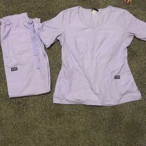 Liliac Cherokee scrubs